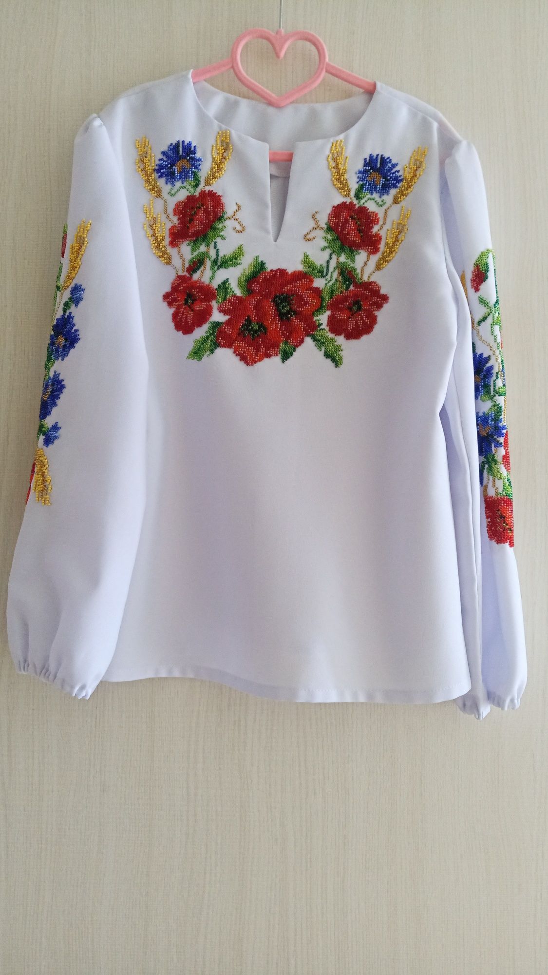 Вишиванка бісером