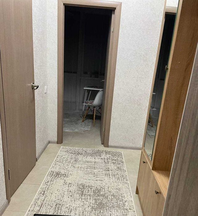 Сдам ПОСУТОЧНО ЖК 7 Небо ( рядом 7 км , Аквапарк, Авангард)