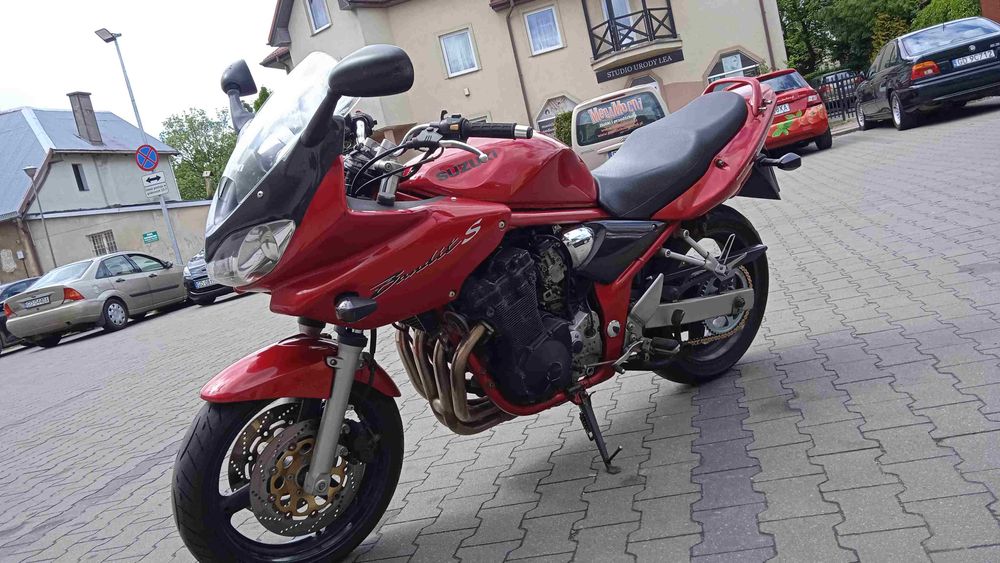 Motocykl Suzuki Bandyta 600 ,,S ,,