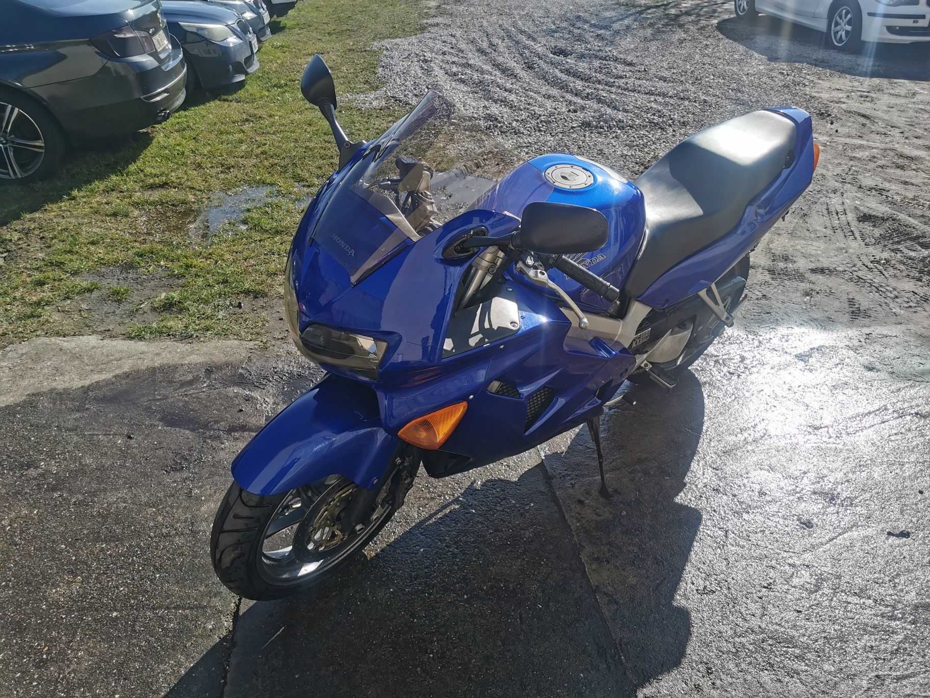 Honda VFR 800 FI 2001 rok. 19.000 mil przebiegu