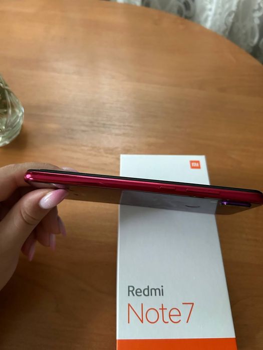 Продам телефон Redmi Note 7