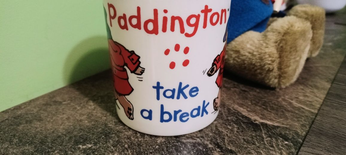 Paddington maskotka dwa kubki