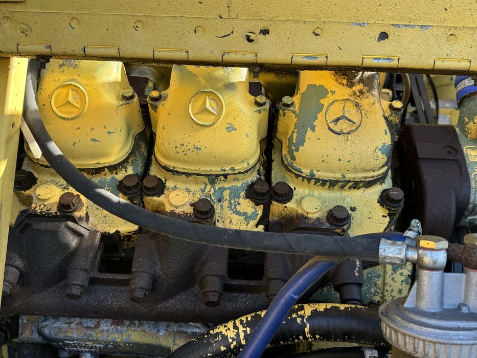 Продам комбайн New Holand Tf44