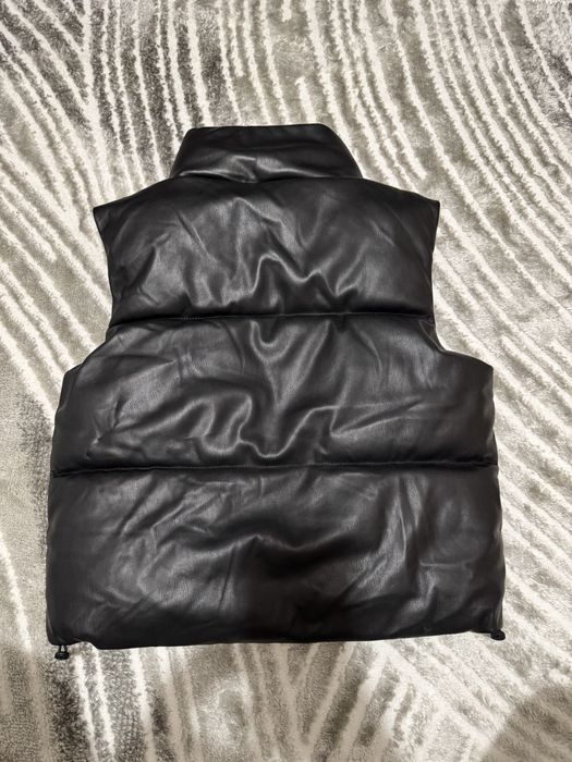 Жилетка Zara зара кожаная жилетка