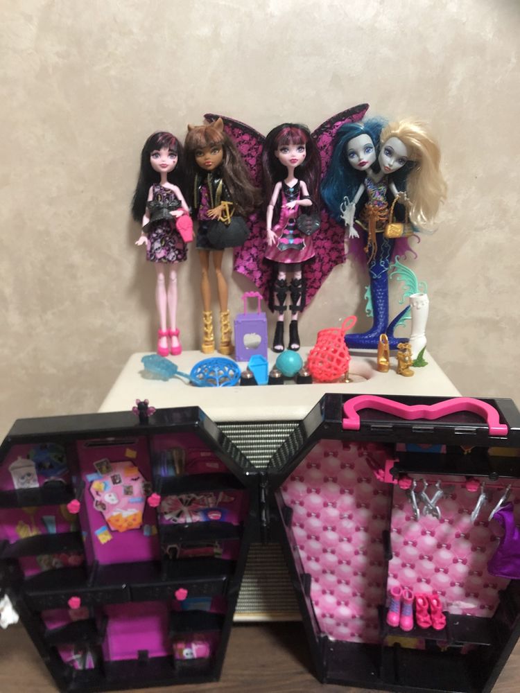 Monster High лялькі