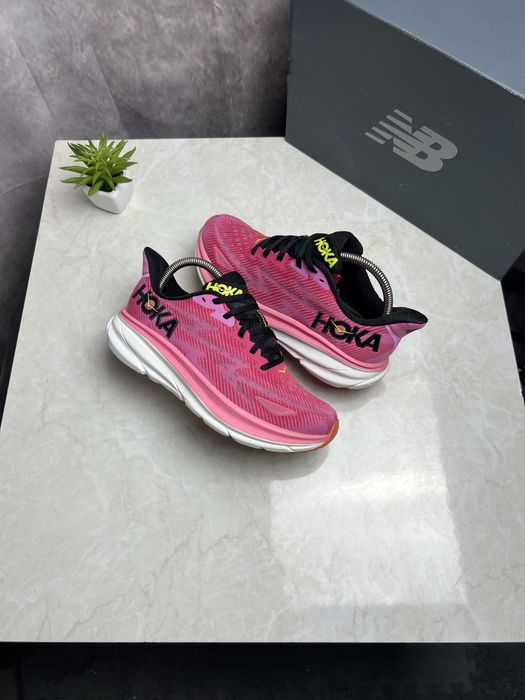 Кроссовки Hoka Clifton 9 Розмір 39 Original Взуття