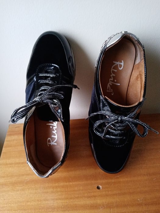 Sapatilhas Mulher em Pele