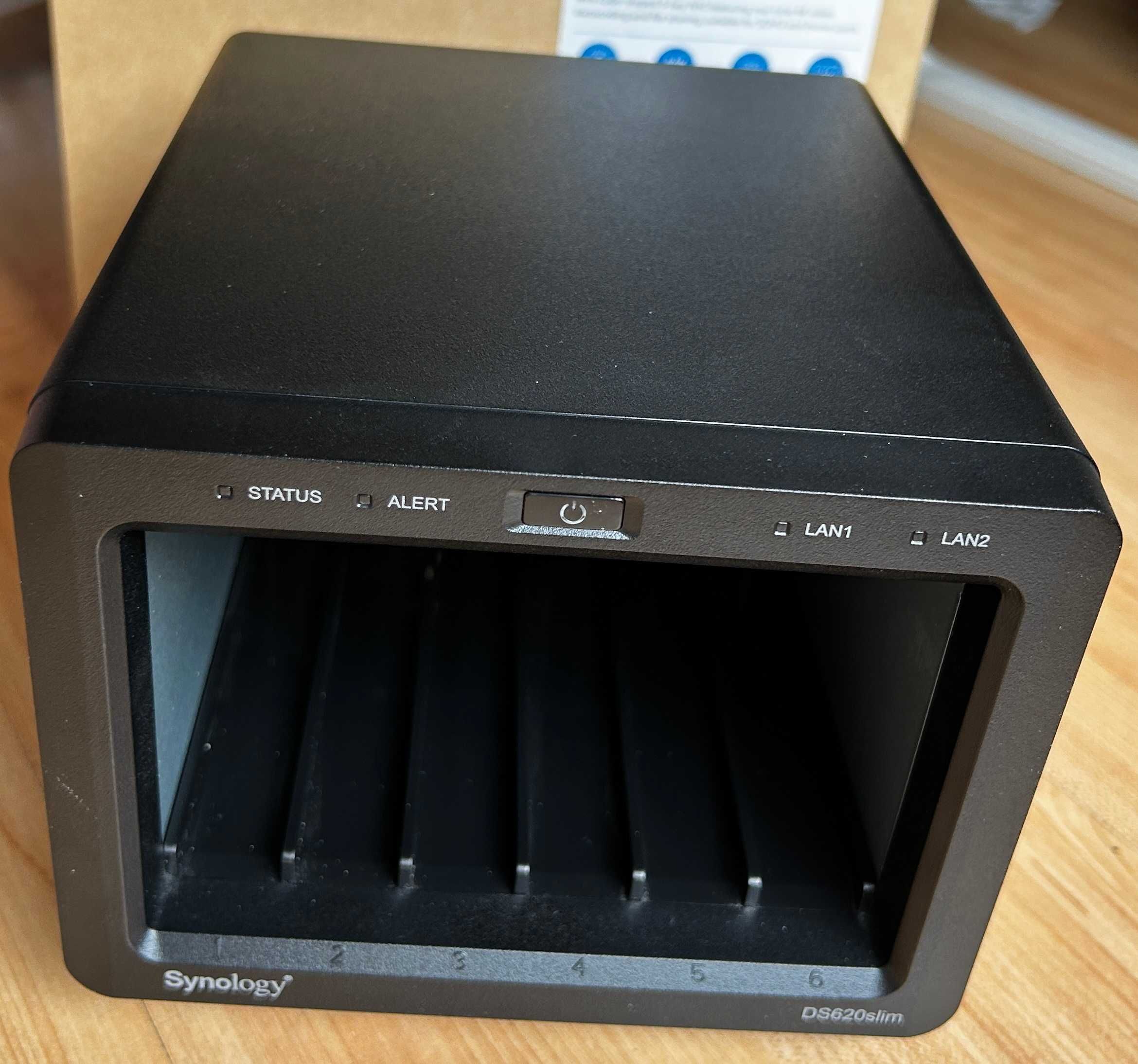 serwer NAS Synology DS620slim (6xHDD, 2x2.5GHz, 16GB, 2xUSB, 2xLAN)