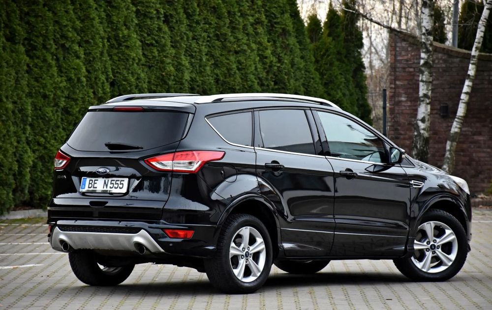 Ford Kuga 2013 року