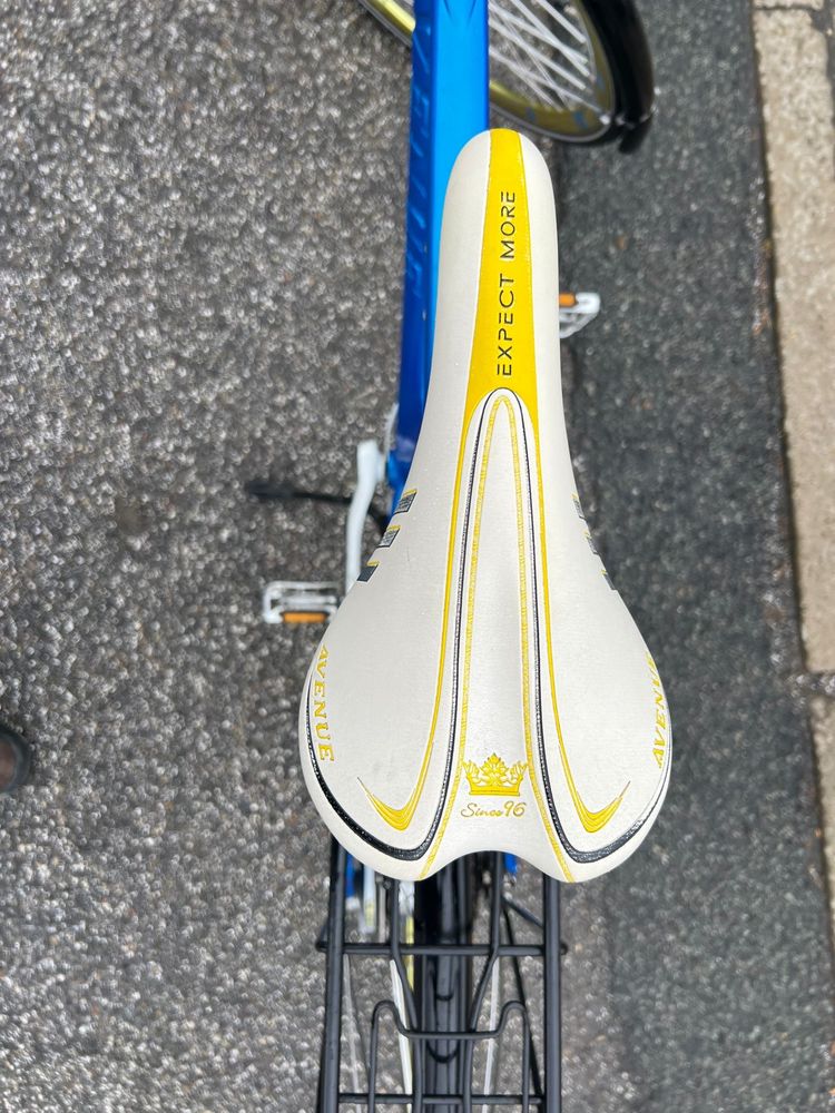 Rower Avenue Brodway