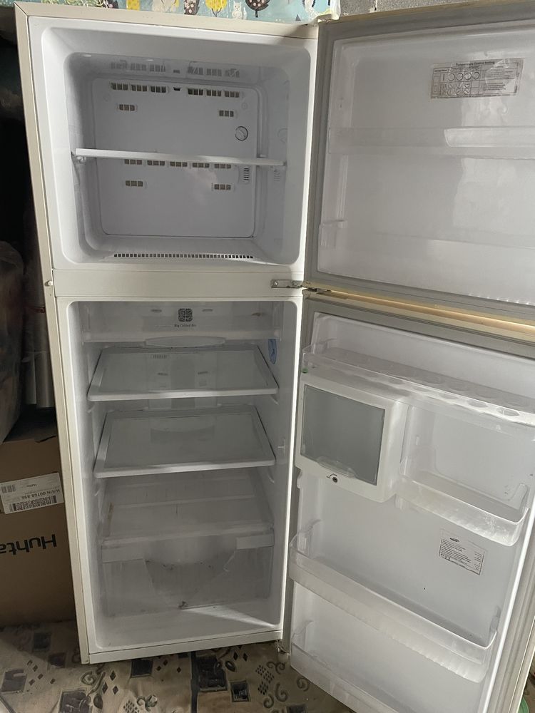 Холодильник samsung RT37GCMB1