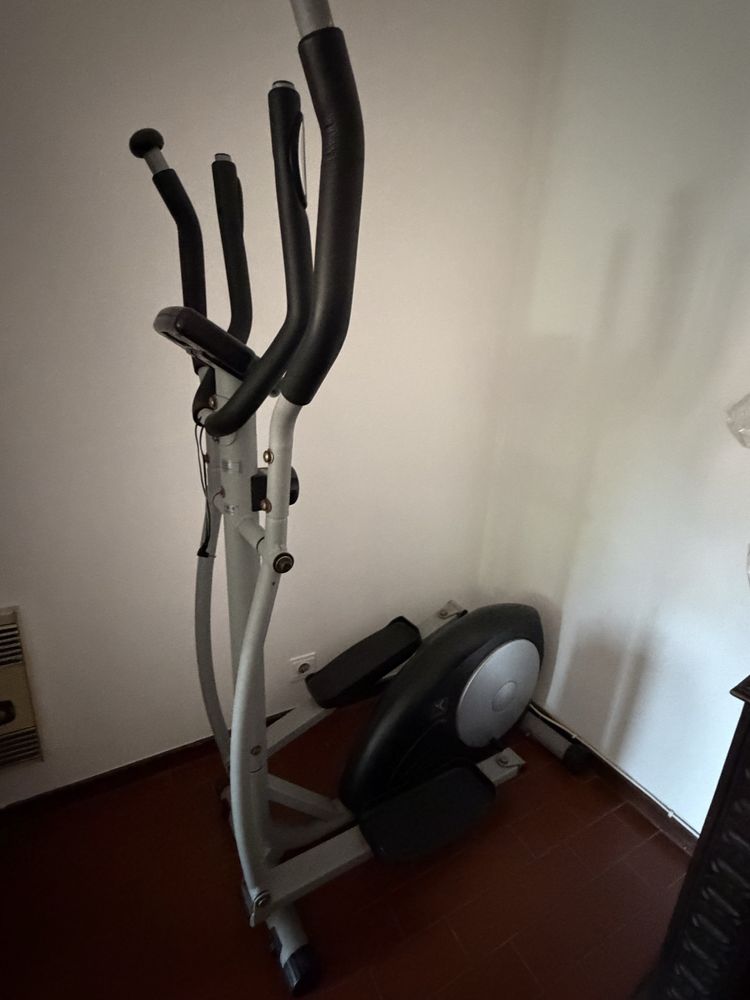Elitica exercicio desporto