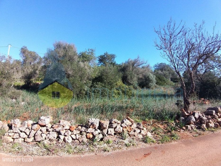 Terreno Rústico em local muito calmo, bom para horta urbana, ou afi...
