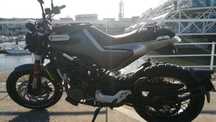 Husqvarna Svartpilen 125