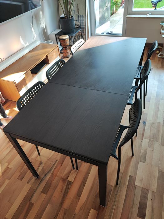 Rozkładany stół Ikea + 6 krzeseł