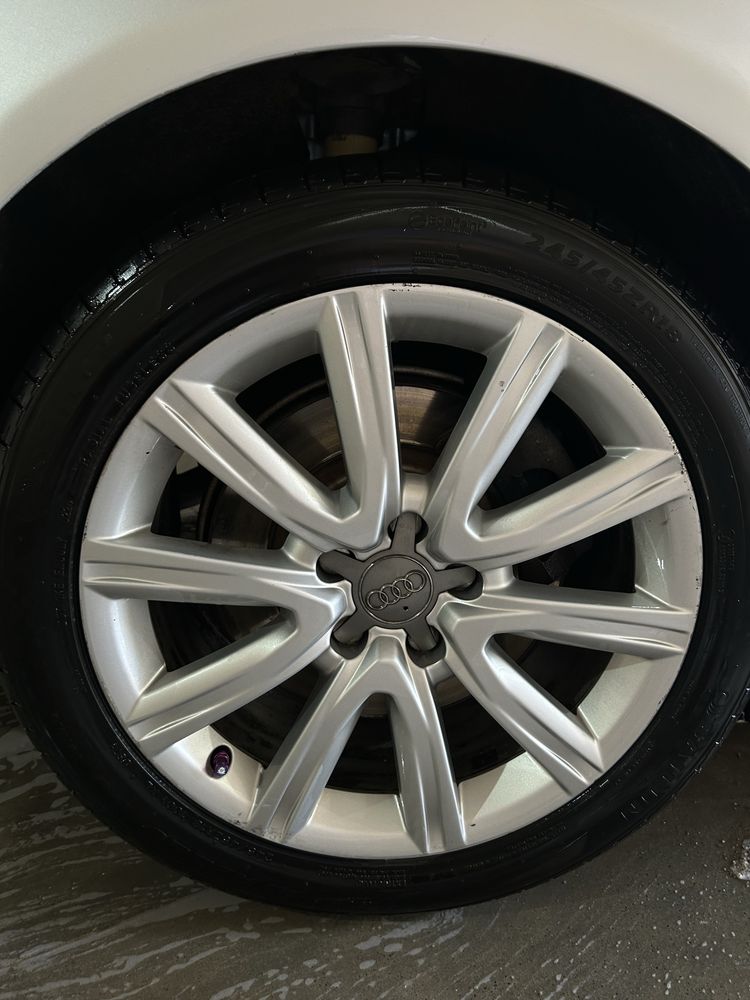 Audi a6c7 2014 3.0TDI quattro (торг біля капоту)