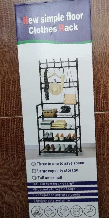 вішалка для одягу з поличками для взуття та гачками. Вешалка с полками