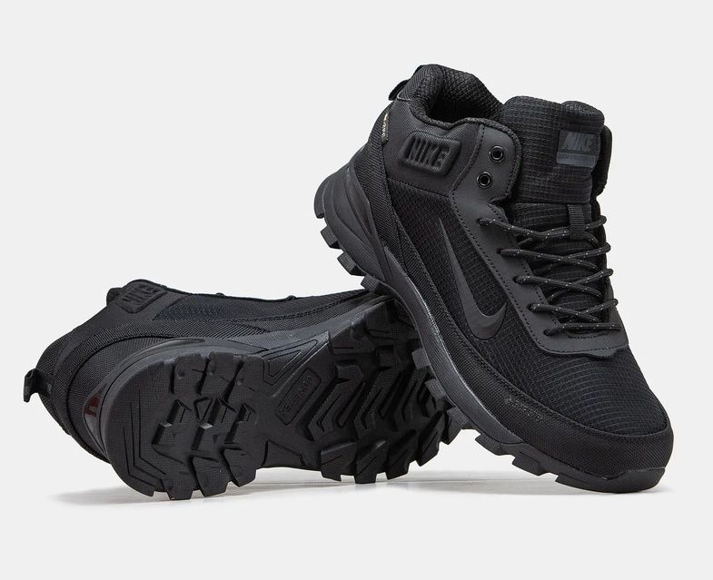 Чоловічі зимові кросівки Nike Rivah Zoom Structure Gore-tex
Водонепрон