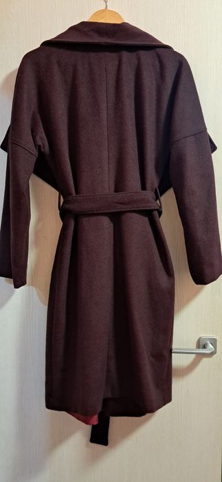 Пальто бордовое новое