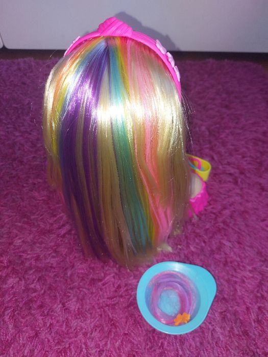 Brinquedo para treinar de cabeleireira