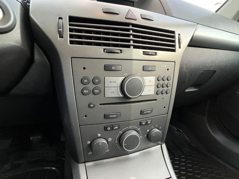 Opel Astra Caravan cosmo Nacional