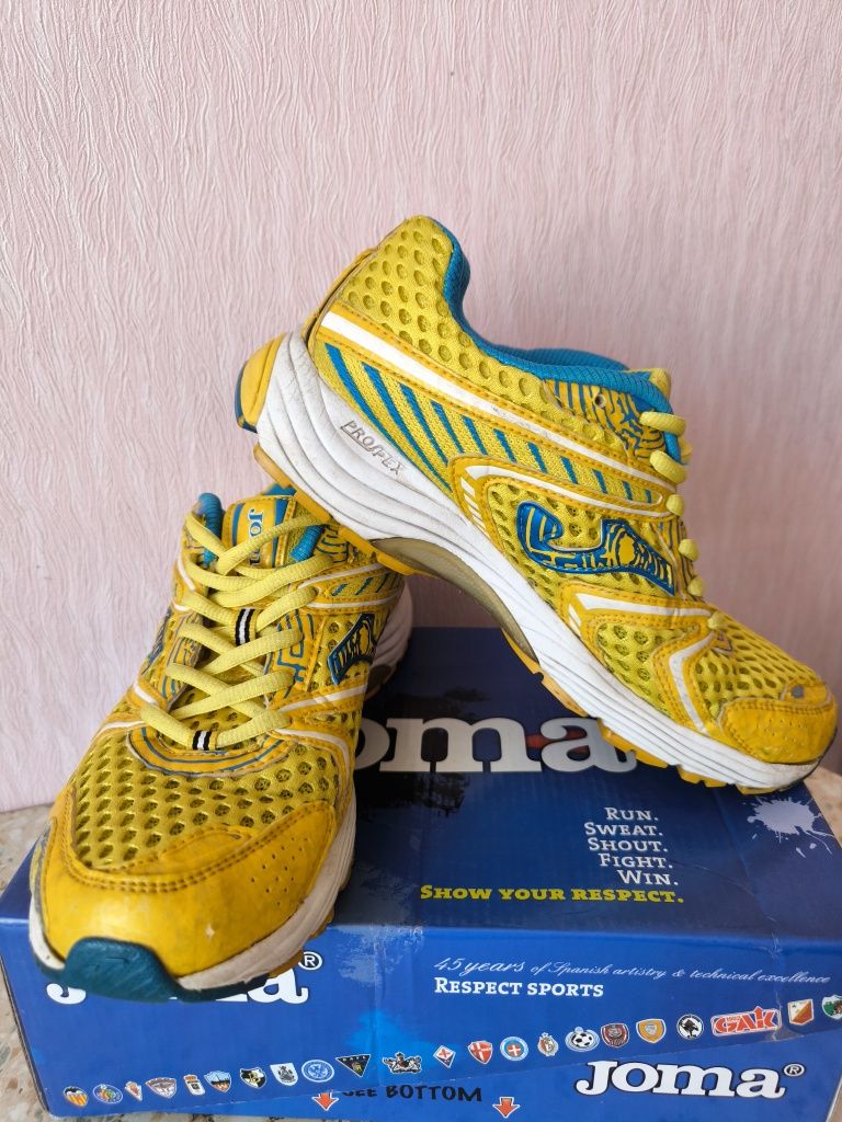 Кросівки для бігу Joma