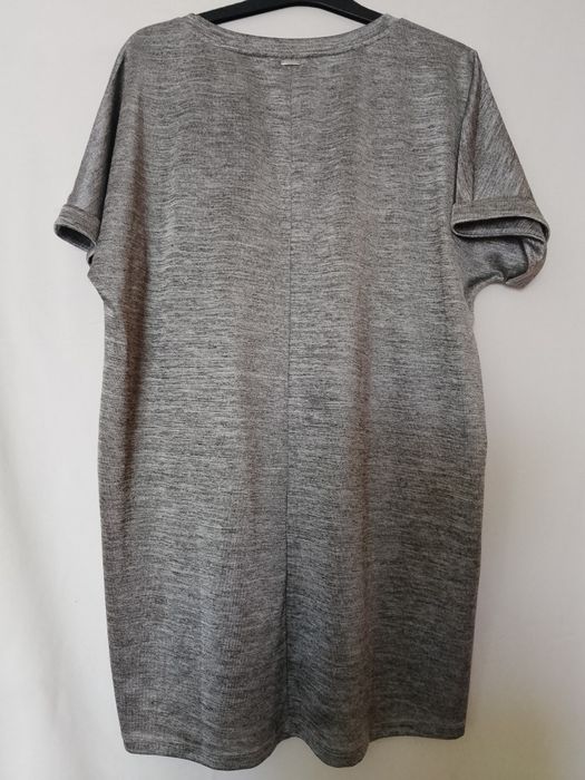 Nowa sukienka damska  roz 42/44