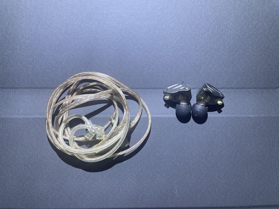 In ear ZN KSN pro