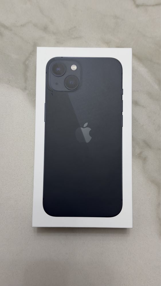 Iphone 13 256GB navy blue