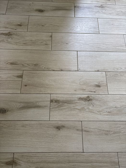 Plytki gresowe podłoga 2m