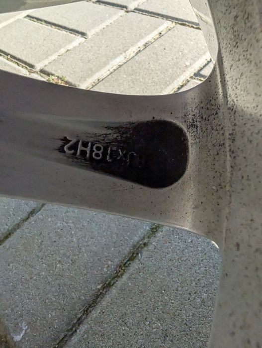 Alufelgi 18 koła zimowe BMW  245/50/18 z oponami G11 G12 G32 5x112