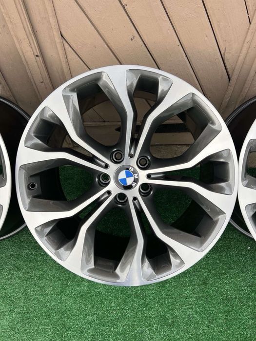 Оригінальні диски R20 BMW X5 F15 X6 F16 E70 451 style