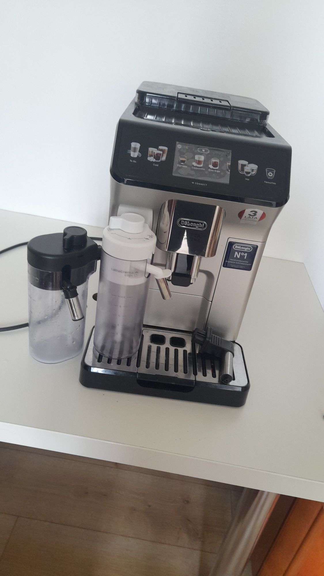 Ekspresy do kawy Delonghi