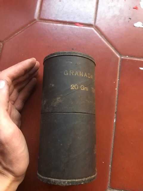 caixa vintage de granada - artigo militar