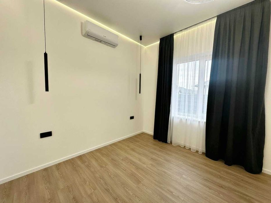 Одноповерховий КОТЕДЖ  з сучасним ремонтом у КМ Ворзеля! ГАЗ, БЕЗ %