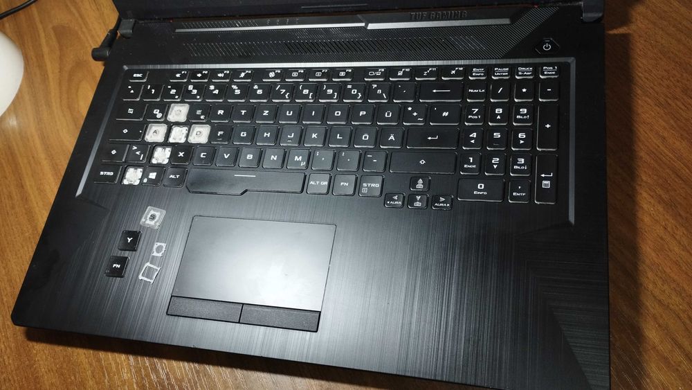 Ryzen 9 4900h, GTX 1660ti, Asus Tuf gaming a17