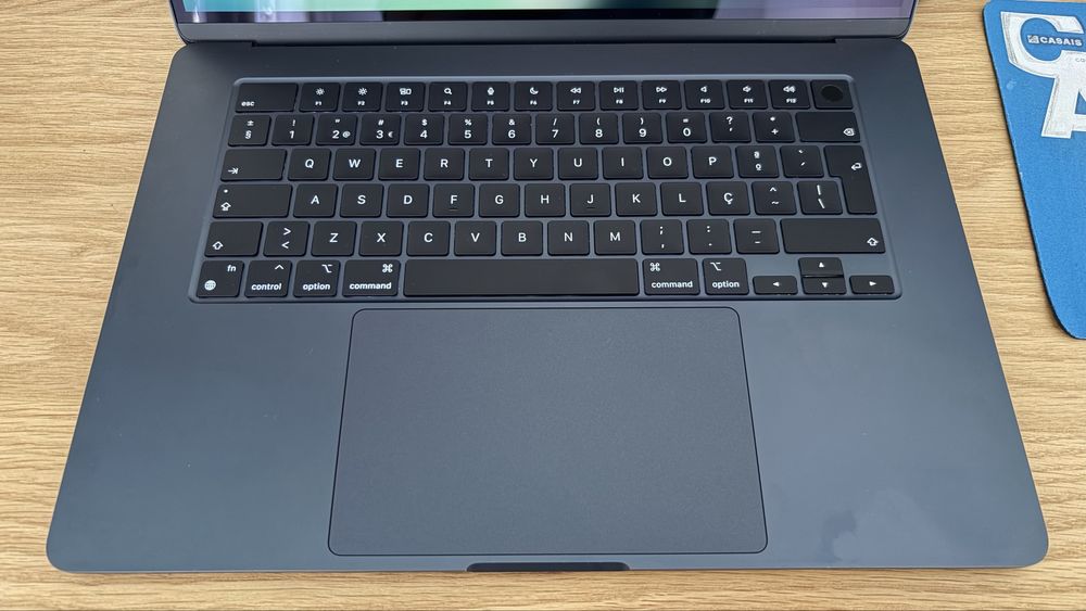 Apple MacBook Air 15" M3 2024