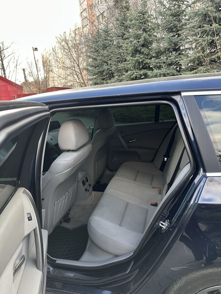 BMW e61 в гарному технічному стану