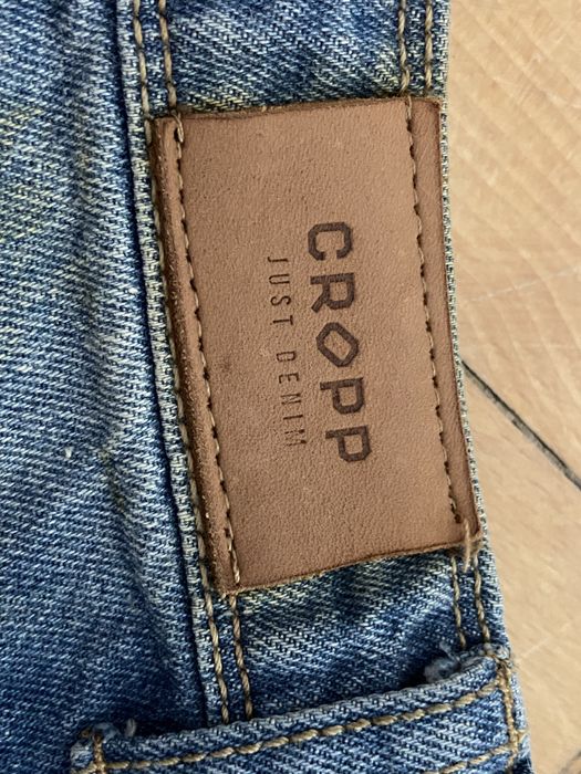 Cropp 32 XXS damskie szorty krótkie spodenki przetarcia jeansowe dżins