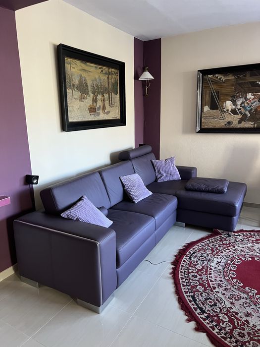 Nowoczesny Narożnik Rozkładany (Ekoskóra, Fiolet) + 3 Krzesła