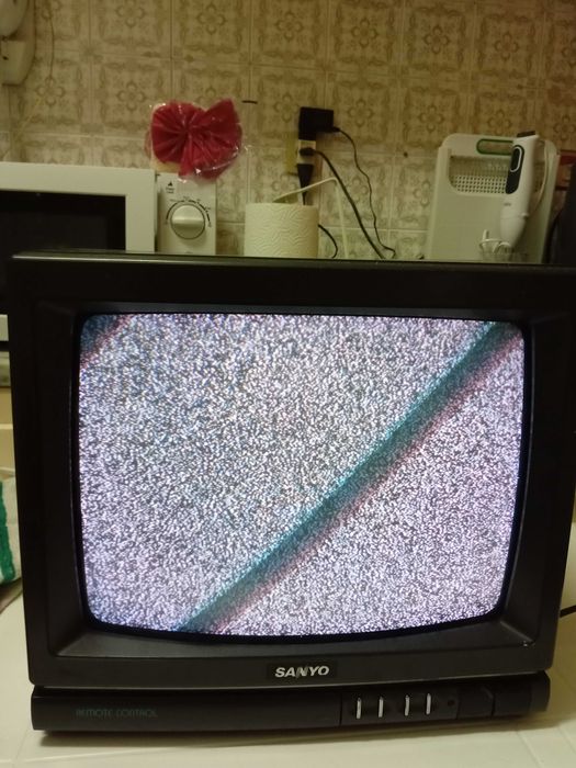 Televisão sanyo manual sem comando