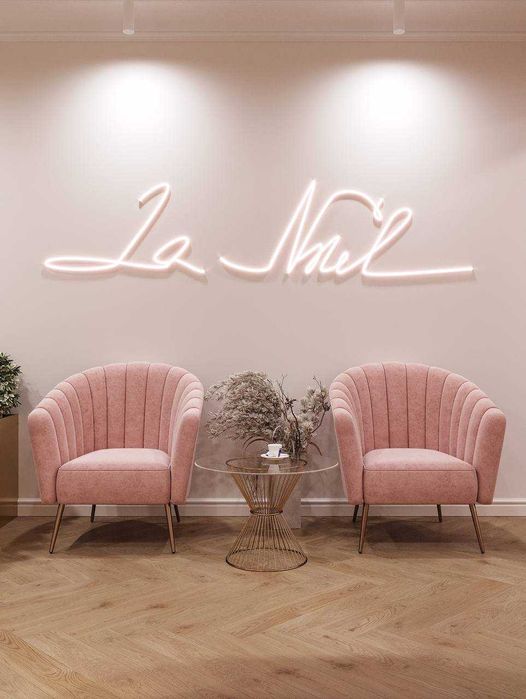 Коммерческое помещение в центре ( начат ремонт под салон красоты)