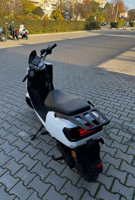 Електроскутер RF DJ-03