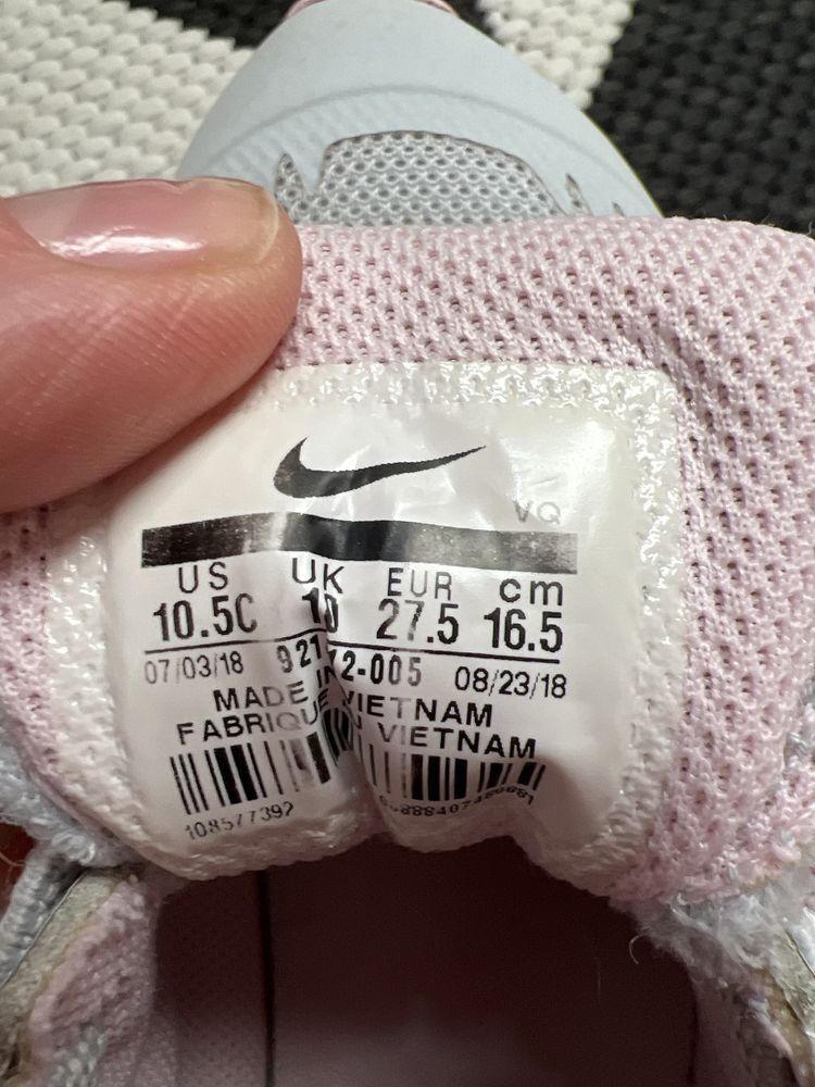 Кросівки Nike 27розмір, 16,5см