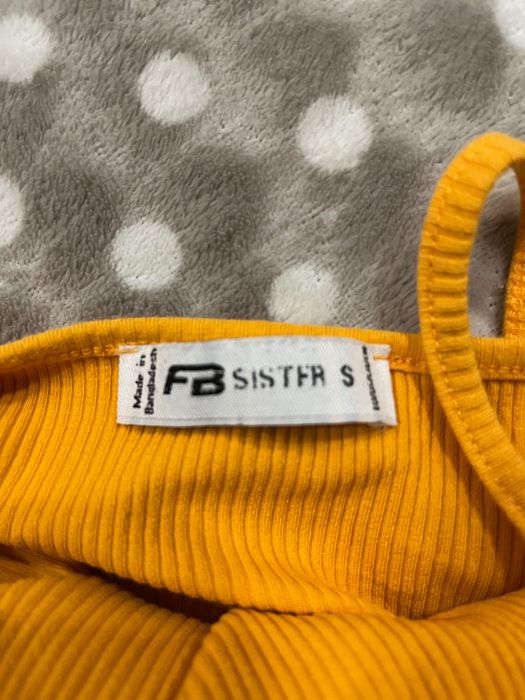 Crop top musztardowy S prążkowany FB sister