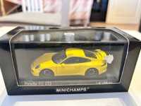 Porsche 911 GT3 1:43 Minichamps