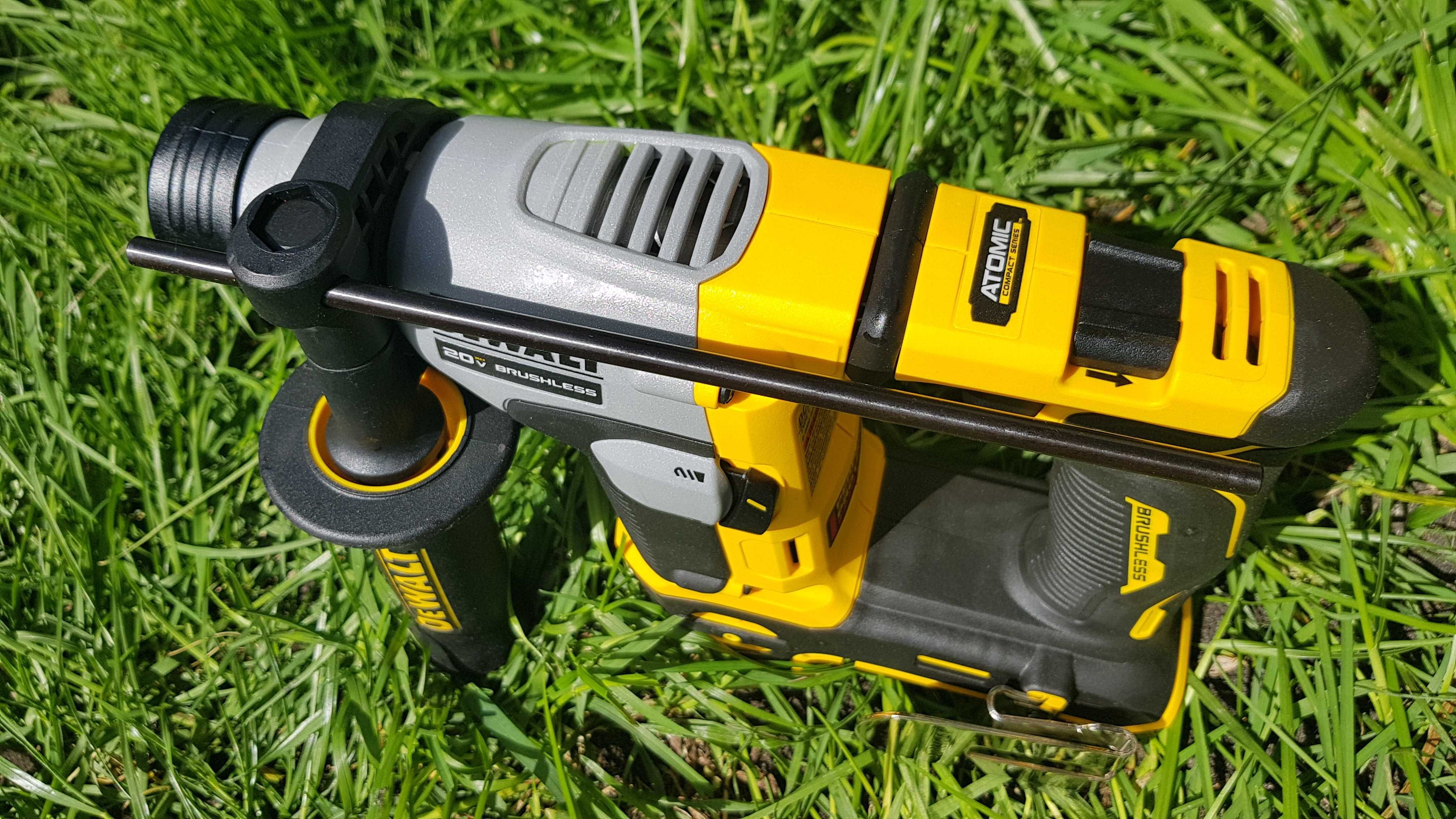 Перфоратор DeWALT DCH172 20V Бесщеточный аккумуляторный