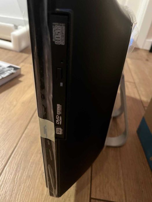 NOWY OKAZJA Komputer NTT All-in-One 21,5'' nowy i3-6100