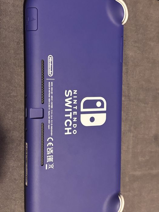 Nintendo switch lite кефір