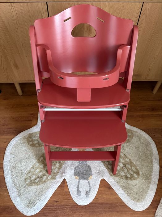 Krzesełko drewniane do karmienia Childhome